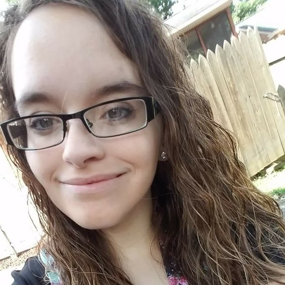 Meet your Posher, Samantha - Picture 1 of 1